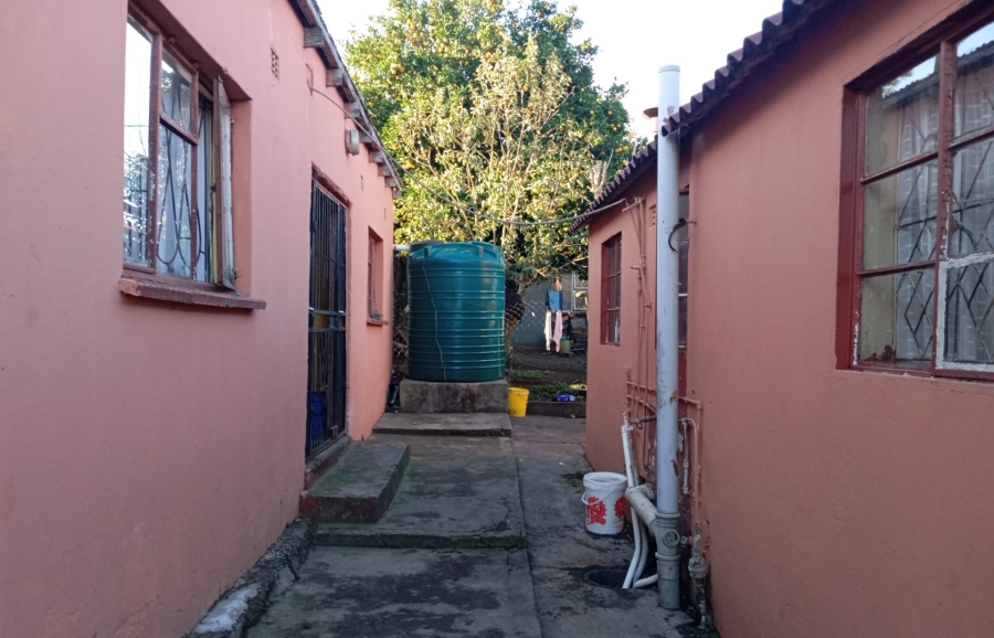 5 Bedroom Property for Sale in Ibika Eastern Cape